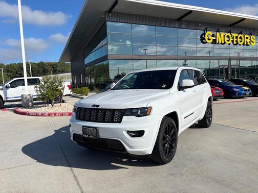 2020 Jeep Grand Cherokee Altitude