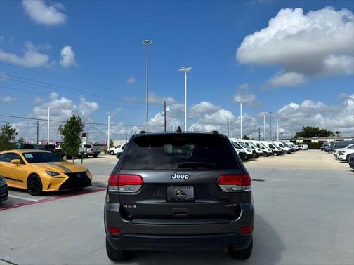 2018 Jeep Grand Cherokee Laredo E