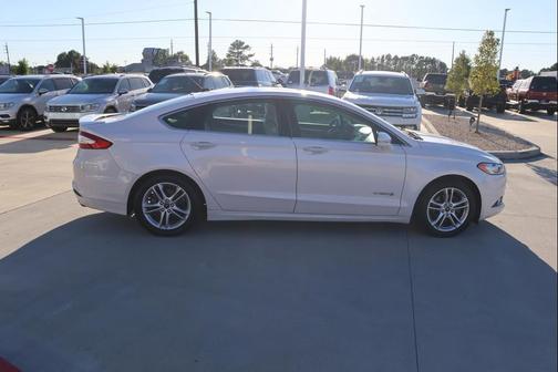 2016 Ford Fusion Hybrid Titanium
