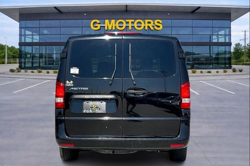 2018 Mercedes-Benz Metris Base