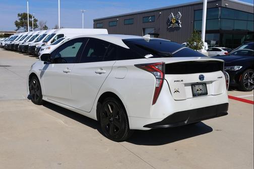 2018 Toyota Prius 