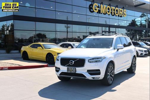 2017 Volvo XC90 T6 Momentum