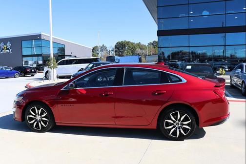 2025 Chevrolet Malibu FWD RS