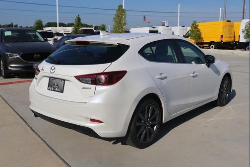 2018 Mazda Mazda3 Grand Touring