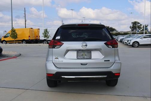 2020 Nissan Rogue S