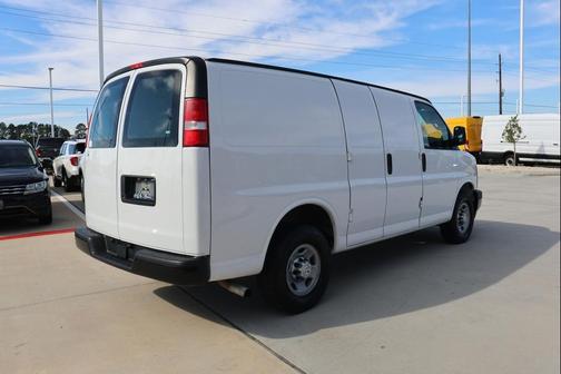2017 Chevrolet Express 2500 Work Van