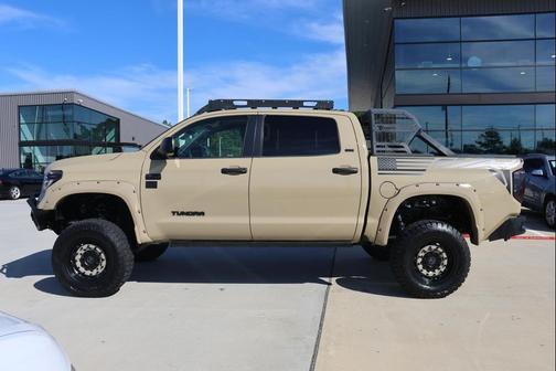 2020 Toyota Tundra SR5