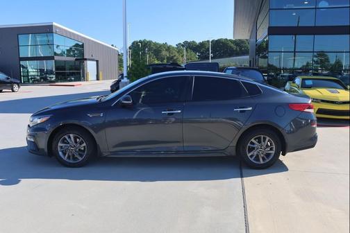 2020 Kia Optima LX