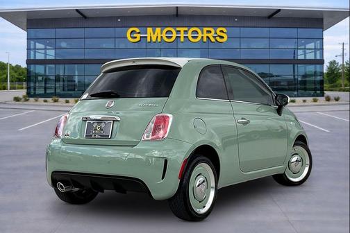 Verde Chiaro (Light Green) 2019 FIAT 500 Lounge