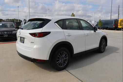 2017 Mazda CX-5 Sport