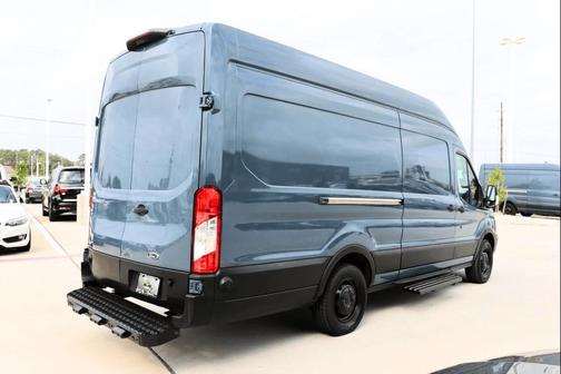 2019 Ford Transit-250 Base