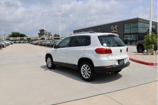 2017 Volkswagen Tiguan 2.0T Wolfsburg Edition