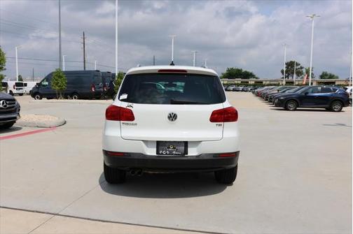 2017 Volkswagen Tiguan 2.0T Wolfsburg Edition