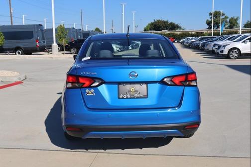 2020 Nissan Versa 1.6 S