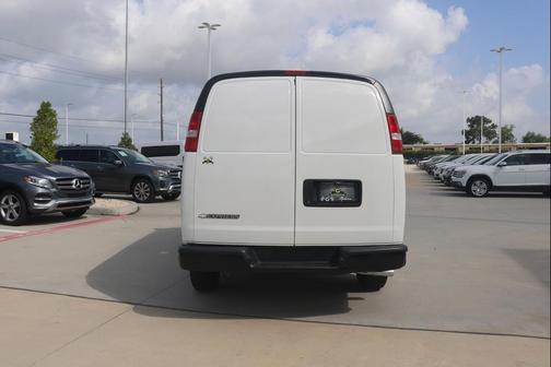 2020 Chevrolet Express 2500 RWD 2500 Regular Wheelbase WT