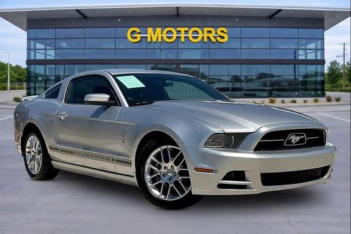 Ingot Silver Metallic 2014 Ford Mustang