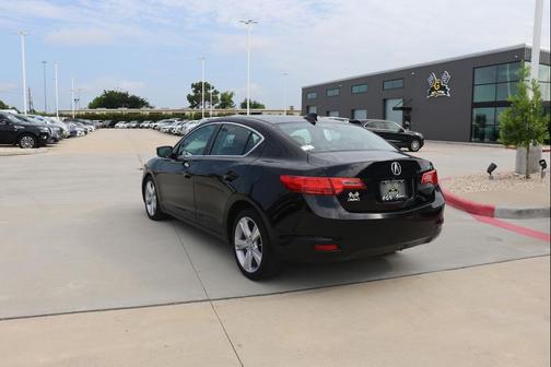 2014 Acura ILX 2.0L w/Premium Package