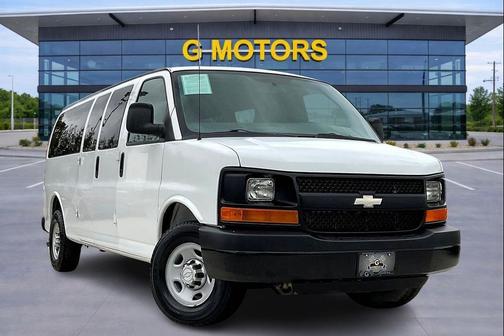 2015 Chevrolet Express 3500 LS