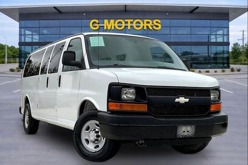 2015 Chevrolet Express 3500 LS