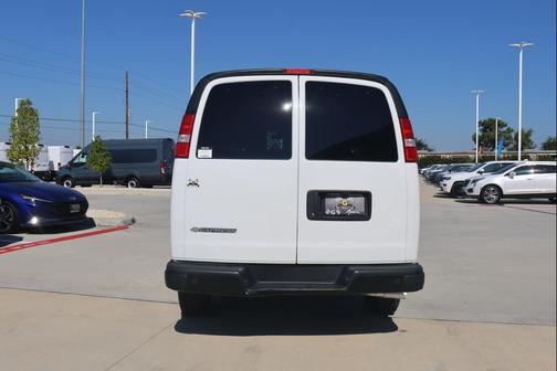 2020 Chevrolet Express 2500 RWD 2500 Regular Wheelbase WT