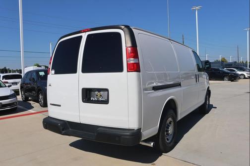 2020 Chevrolet Express 2500 RWD 2500 Regular Wheelbase WT