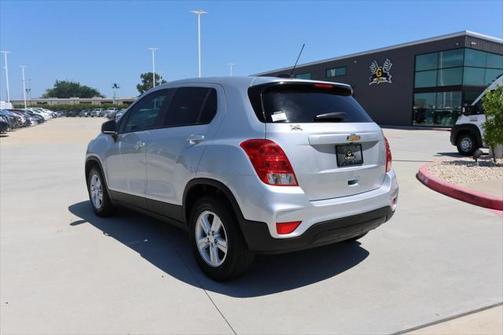 2022 Chevrolet Trax LS