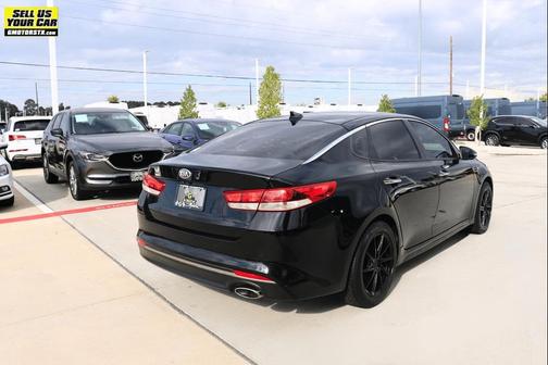 2018 Kia Optima LX