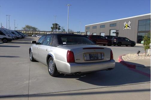 2005 Cadillac DeVille DHS