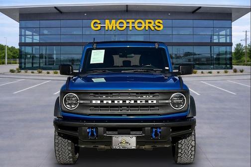 Velocity Blue Metallic 2021 Ford Bronco Black Diamond