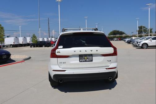 2018 Volvo XC60 T6 Momentum