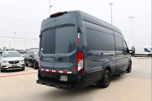 2021 Ford Transit-250 Base