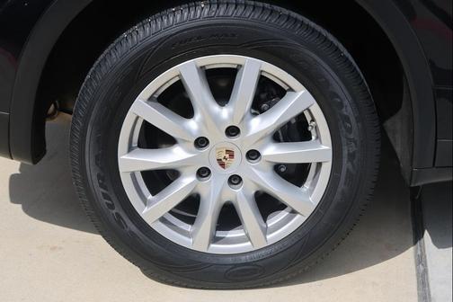 2012 Porsche Cayenne 