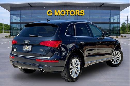 BLUE 2015 Audi Q5 2.0T Premium Plus