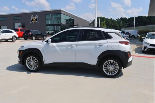 2021 Hyundai KONA SEL