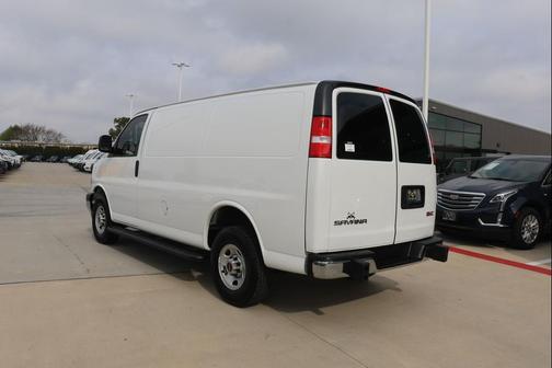 2022 GMC Savana 2500 Work Van