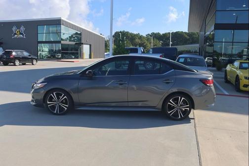 2020 Nissan Sentra SR
