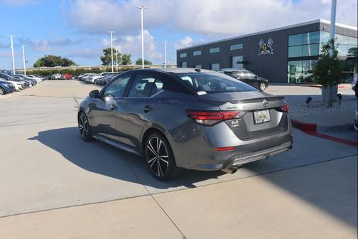 2020 Nissan Sentra SR