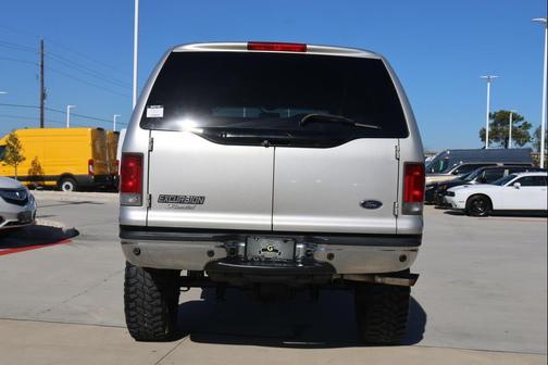 2004 Ford Excursion XLT