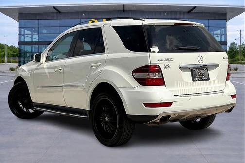 2011 Mercedes-Benz M-Class 4MATIC