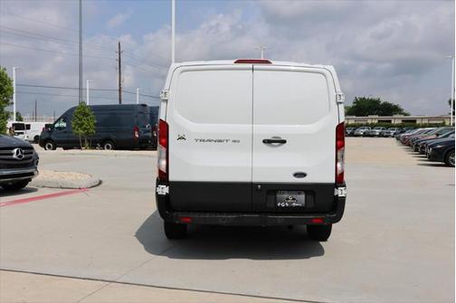 2018 Ford Transit-150 Base