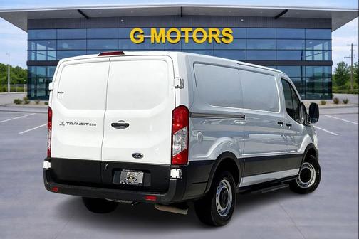 2020 Ford Transit-250 Base