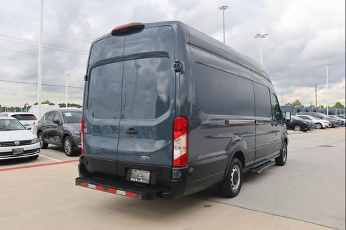 2019 Ford Transit-250 Base