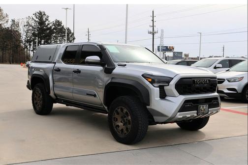 2025 Toyota Tacoma Hybrid Trailhunter