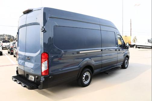 2019 Ford Transit-250 Base