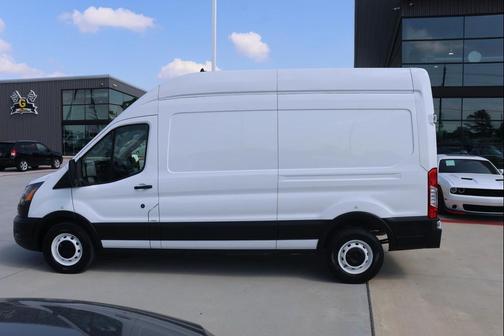 2021 Ford Transit-250 Base