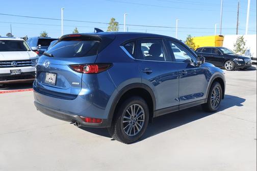 2017 Mazda CX-5 Sport