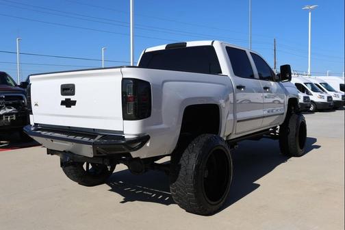 2017 Chevrolet Silverado 1500 2LT