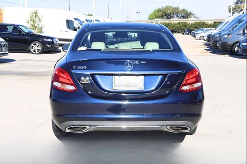 2016 Mercedes-Benz C-Class C300