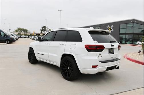 2018 Jeep Grand Cherokee Laredo E