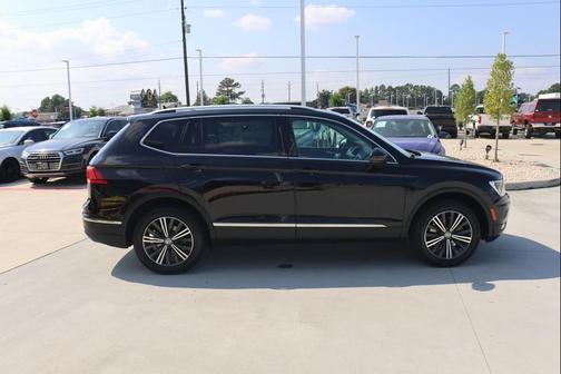 2019 Volkswagen Tiguan 2.0T SE